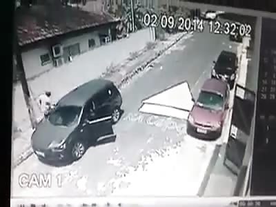 Sensational Perfectly Timed Assassination in Broad Daylight of a Police Officer in Front of his Wife