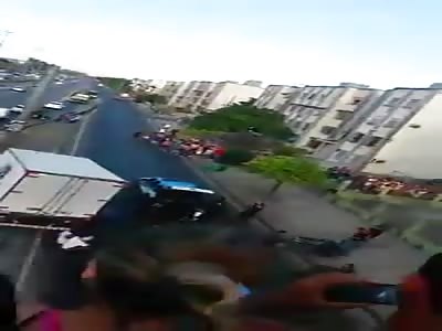 POLICE OF BRAZIL HOLDS STRONG ARMED GANG.