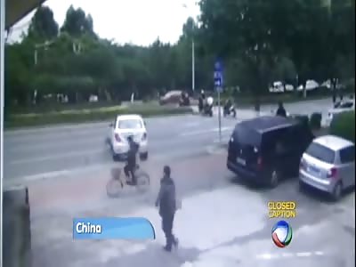 CAR HIT A CYCLIST GOING AGAINST TRAFFIC