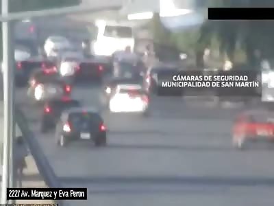 TERRIBLE MOMENT: DURING ESCAPE, THIEVES RUN OVER MOTHER AND HER BABY