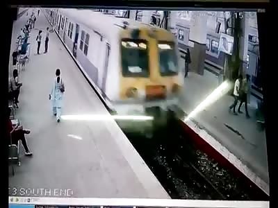MUMBAI TRAIN OVERSHOOTS PLATFORM 