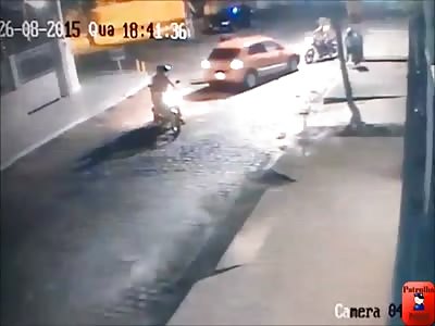 BANDITS SUFFER MOTORCYCLE ACCIDENT AND ANNOUNCED A ROBBERY THEN