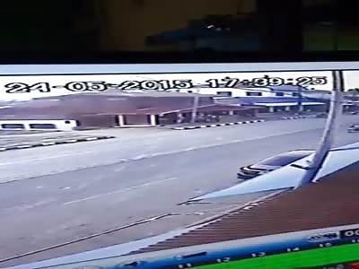 MOTORCYCLE VERSUS MOTORCYCLE