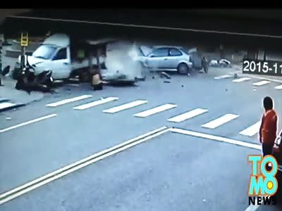 DRUNK MAN SLEPT ON STEERING WHEEL AND WOKE UP IN JAIL