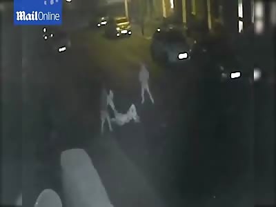 VIOLENT GANG CAUGHT VICIOUSLY ATTACKING MAN