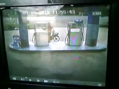 MAN DIES AFTER FATAL STAB WITH LONG SWORD