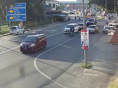 MOTORCYCLE VERSUS MOTORCYCLE