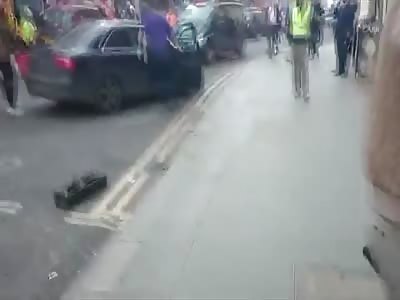 Robbery with machete in london.