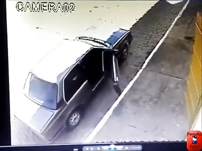 MG Prefecture employee is killed after trying to thwart assault on Post Office