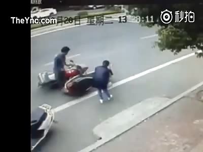 Update: Man punches woman in head over traffic Dispute. 