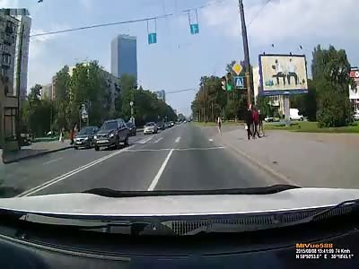  Motorcyclist pushed in opposite lane