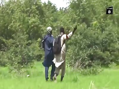 *GRAPHIC* ISIS Boko Haram Beheads Nigerian Soldier in Borno, Nigeria