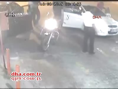 Istanbul Deputy Police Chief Shoots Man at Point Blank Range During Argument (Better Video) 