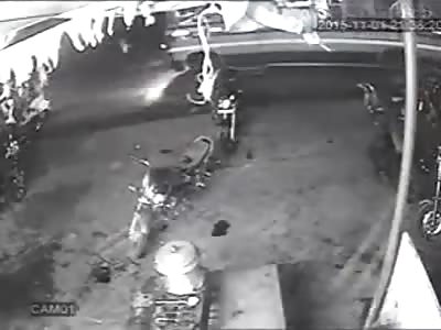 Man Brutally Stabbed to Death by Thugs 